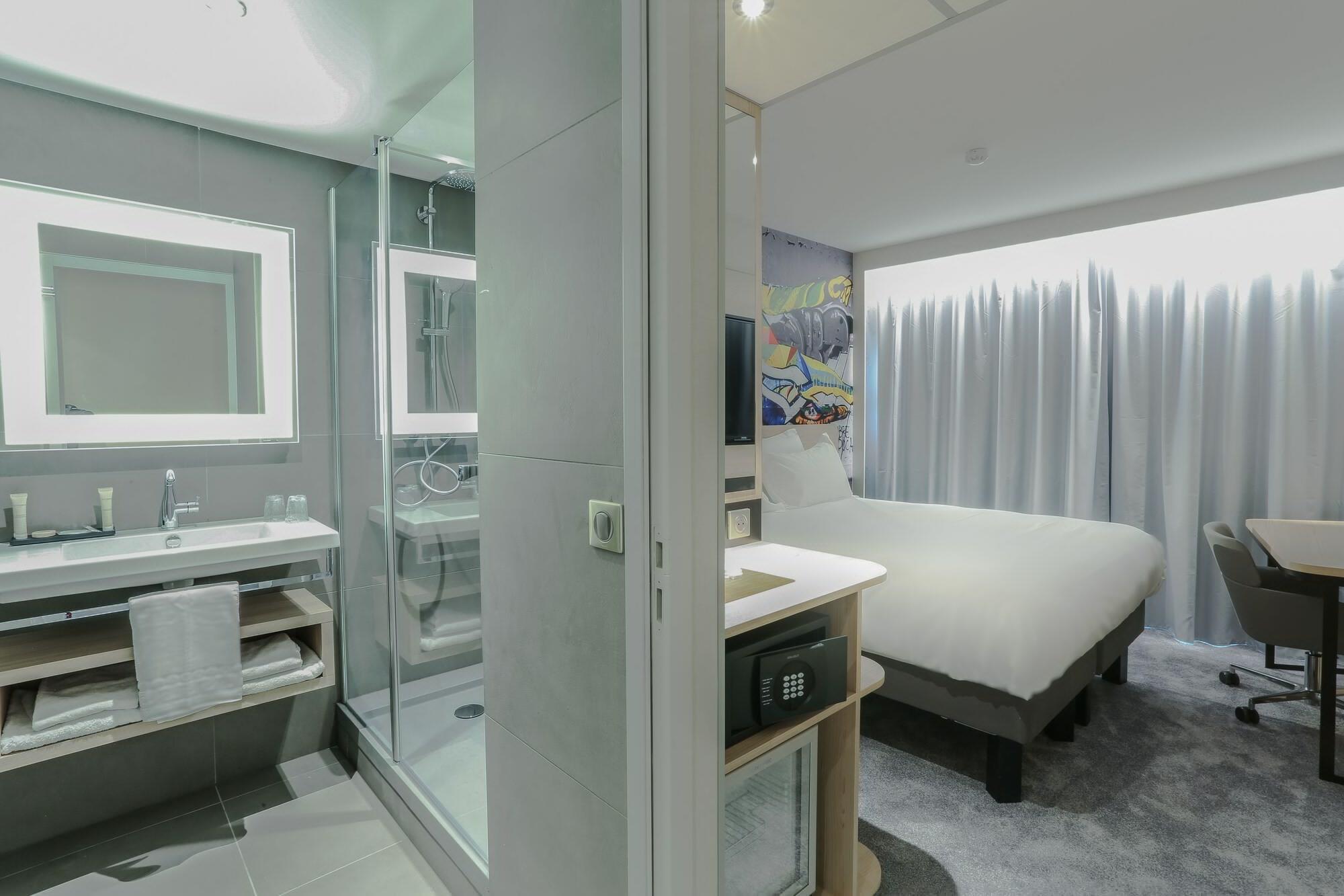 Arena Hotel La Defense Нантерр Екстер'єр фото