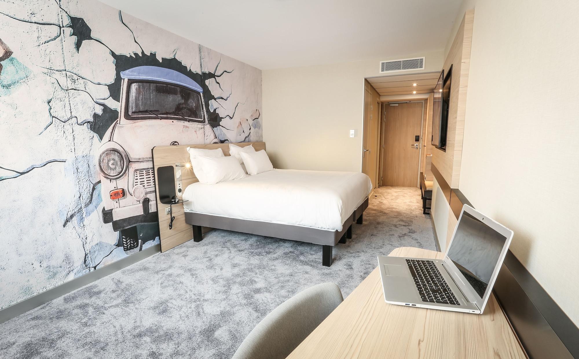 Arena Hotel La Defense Нантерр Екстер'єр фото